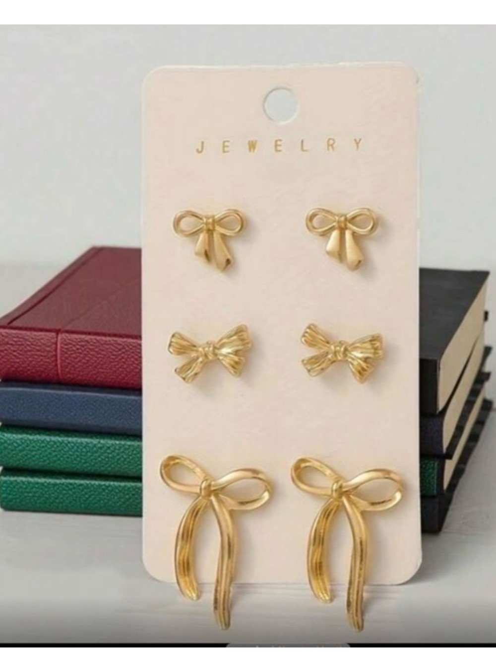 ✨Gold tone Bow hypoallergenic Earrings Set